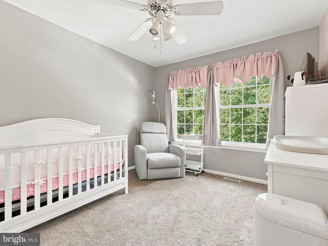 49 SMOKEY RUN DR, Berlin, NJ 08009