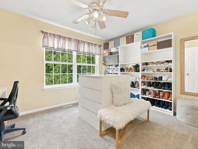 49 SMOKEY RUN DR, Berlin, NJ 08009