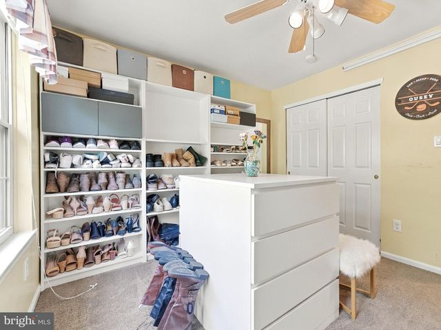 49 SMOKEY RUN DR, Berlin, NJ 08009