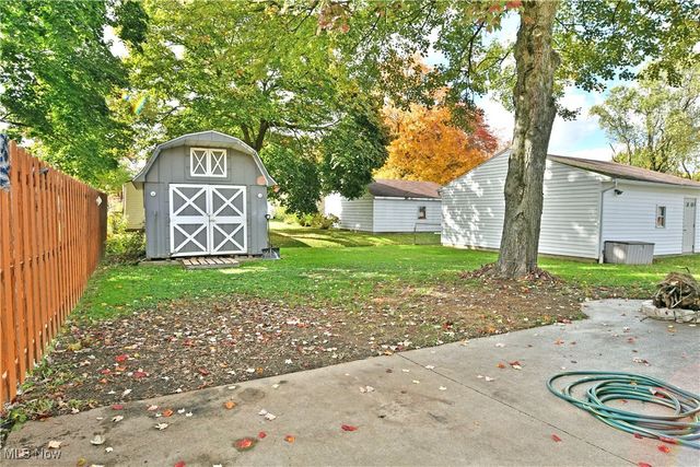 192 N Main Street, Youngstown, OH 44515