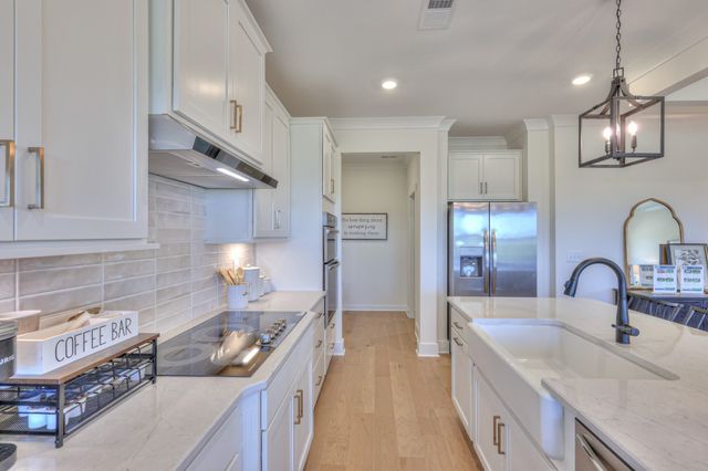2088 Layla Lane, White House, TN 37188