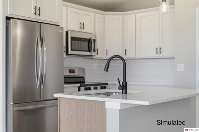 9605 S 87th Street, Lincoln, NE 68526