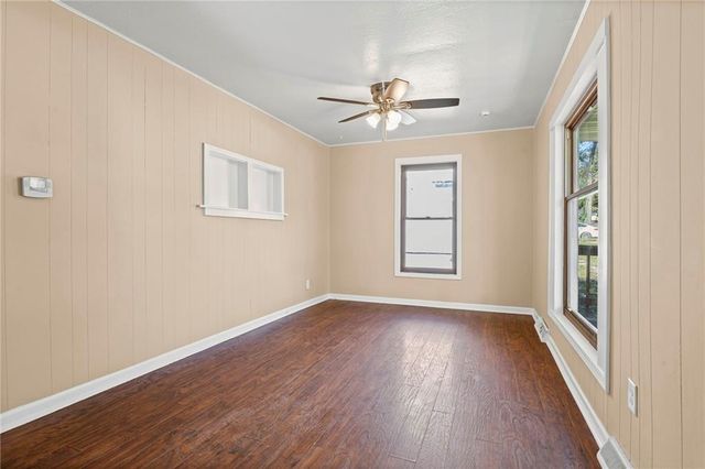 9328 WALNUT Street, Kansas City, MO 64114