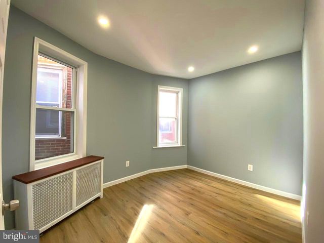 5812 CEDARHURST ST, Philadelphia, PA 19143