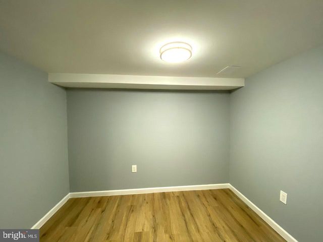 5812 CEDARHURST ST, Philadelphia, PA 19143