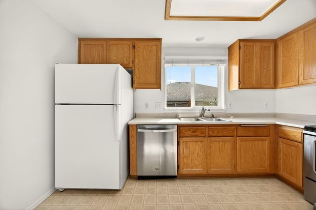 460 Montclair Way, Eagle Point, OR 97524