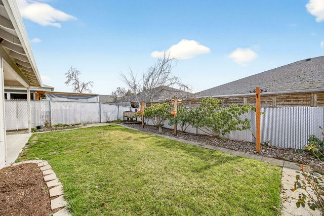 460 Montclair Way, Eagle Point, OR 97524