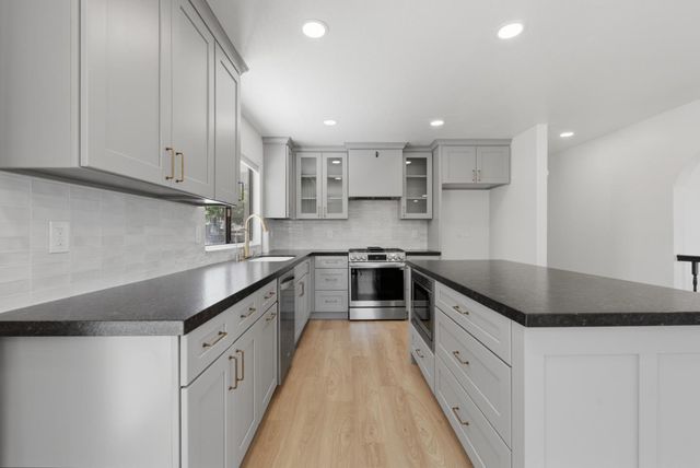 1510 Welburn Avenue, Gilroy, CA 95020