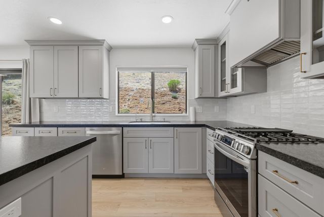 1510 Welburn Avenue, Gilroy, CA 95020