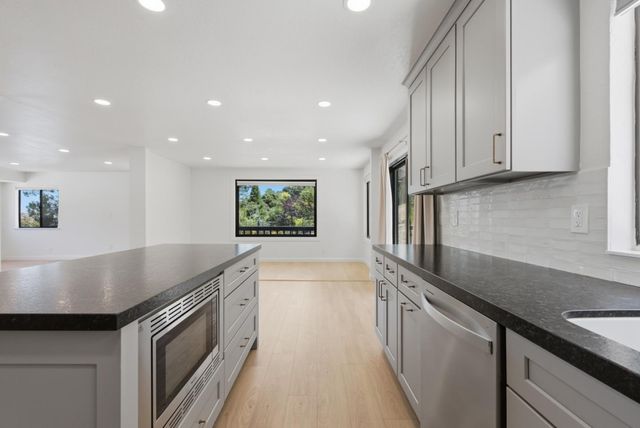 1510 Welburn Avenue, Gilroy, CA 95020