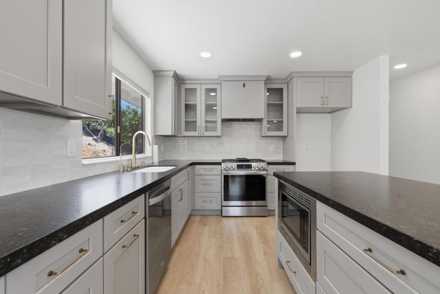 1510 Welburn Avenue, Gilroy, CA 95020