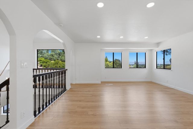 1510 Welburn Avenue, Gilroy, CA 95020