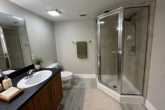 155 N PEARL LAKE CAUSEWAY 104, Altamonte Springs, FL 32714