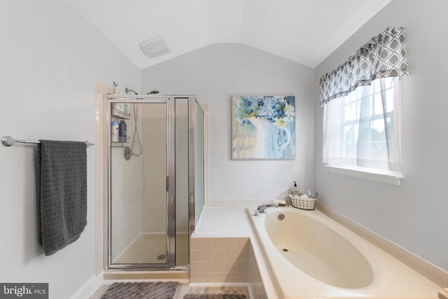 11 GUNNING LN, Langhorne, PA 19047