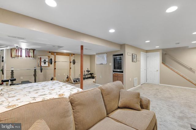 11 GUNNING LN, Langhorne, PA 19047