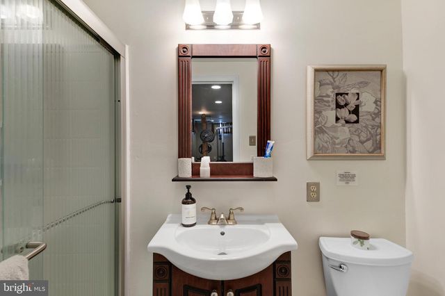 11 GUNNING LN, Langhorne, PA 19047
