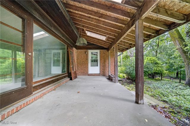 25321 Chatworth Drive, Euclid, OH 44117