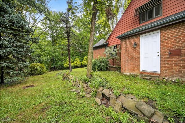 25321 Chatworth Drive, Euclid, OH 44117