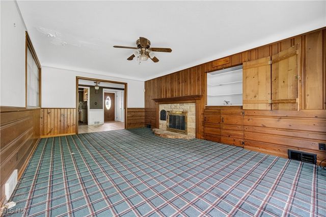 25321 Chatworth Drive, Euclid, OH 44117