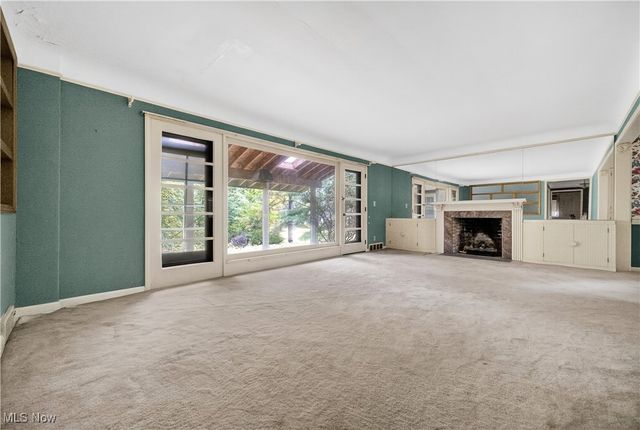 25321 Chatworth Drive, Euclid, OH 44117