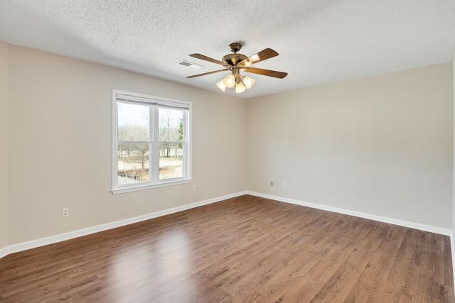 4279 HIGH PLAINS RD, Bartlett, TN 38135