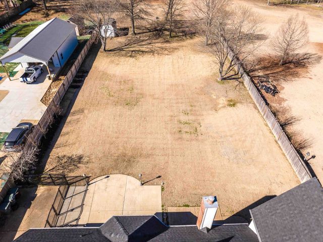 4279 HIGH PLAINS RD, Bartlett, TN 38135