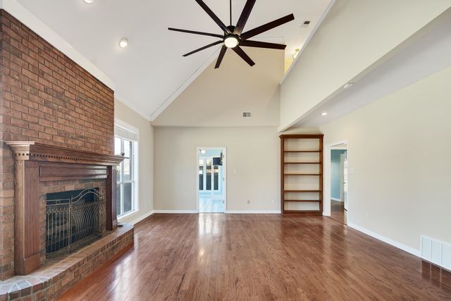 4279 HIGH PLAINS RD, Bartlett, TN 38135