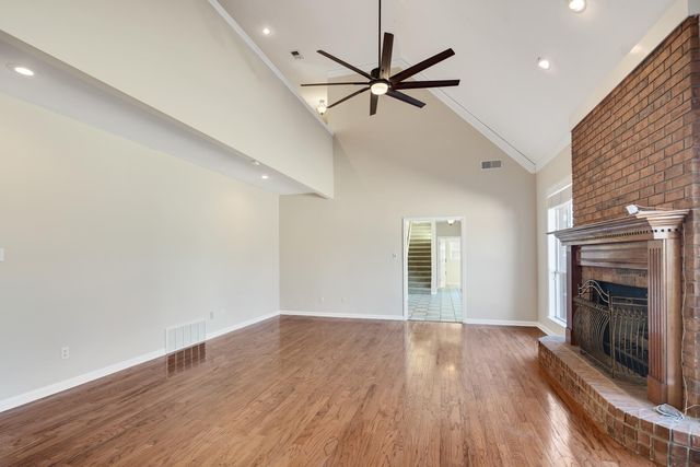 4279 HIGH PLAINS RD, Bartlett, TN 38135