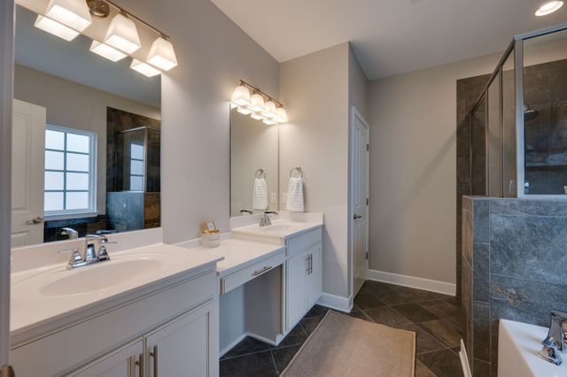 1860 Grace Point Ln, Nolensville, TN 37135