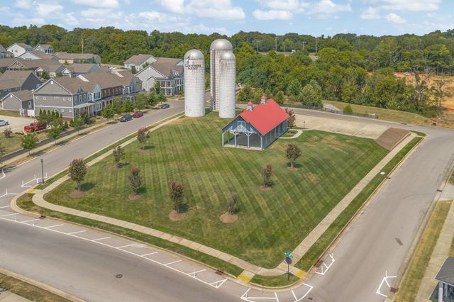 1860 Grace Point Ln, Nolensville, TN 37135