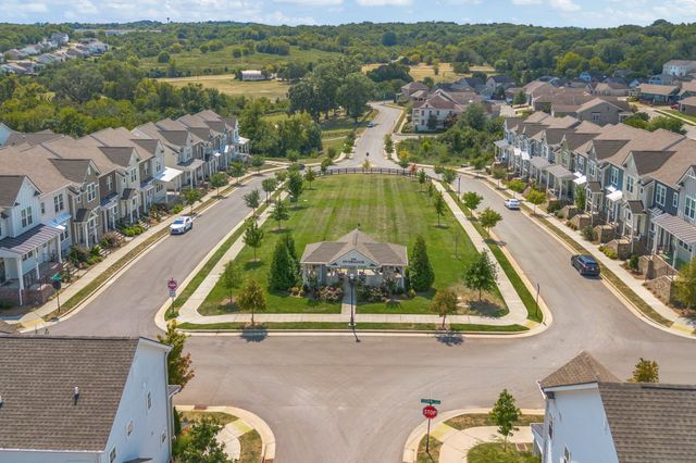 1860 Grace Point Ln, Nolensville, TN 37135