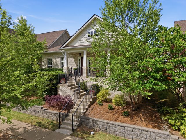 1860 Grace Point Ln, Nolensville, TN 37135