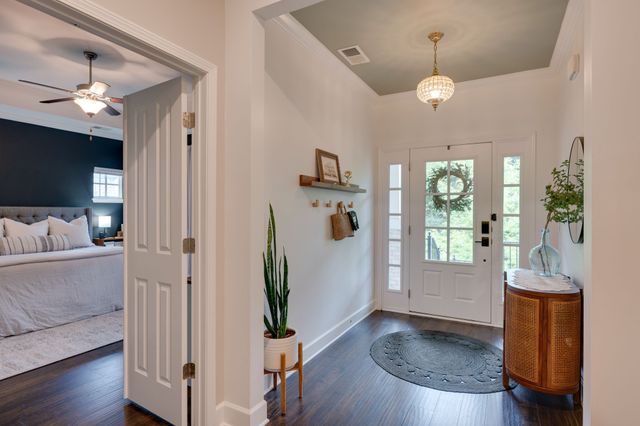 1860 Grace Point Ln, Nolensville, TN 37135