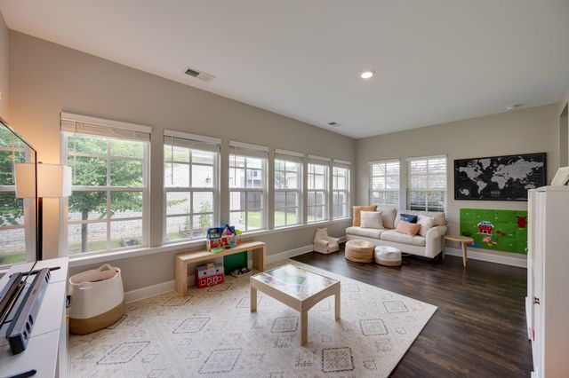 1860 Grace Point Ln, Nolensville, TN 37135