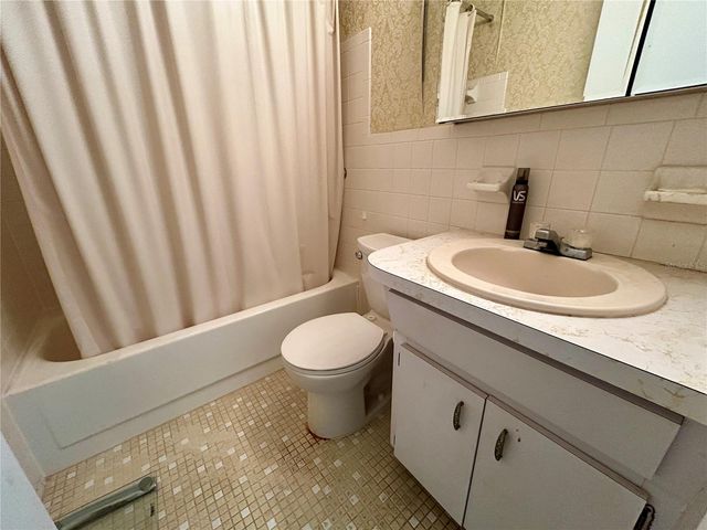 2458 FLORENTINE WAY 10, Clearwater, FL 33763