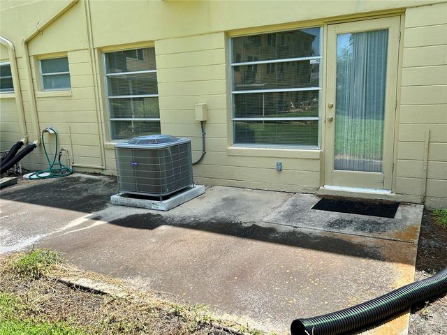 2458 FLORENTINE WAY 10, Clearwater, FL 33763
