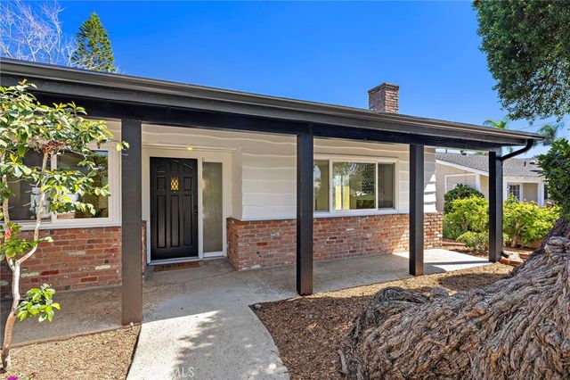 3960 Park Dr, Carlsbad, CA 92008