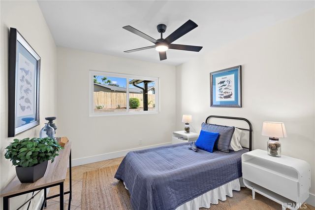 3960 Park Dr, Carlsbad, CA 92008