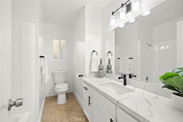 3960 Park Dr, Carlsbad, CA 92008