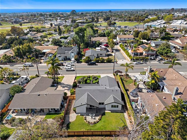 3960 Park Dr, Carlsbad, CA 92008