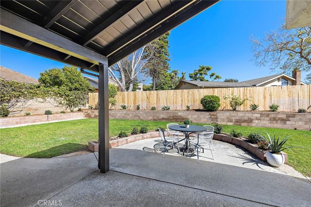 3960 Park Dr, Carlsbad, CA 92008