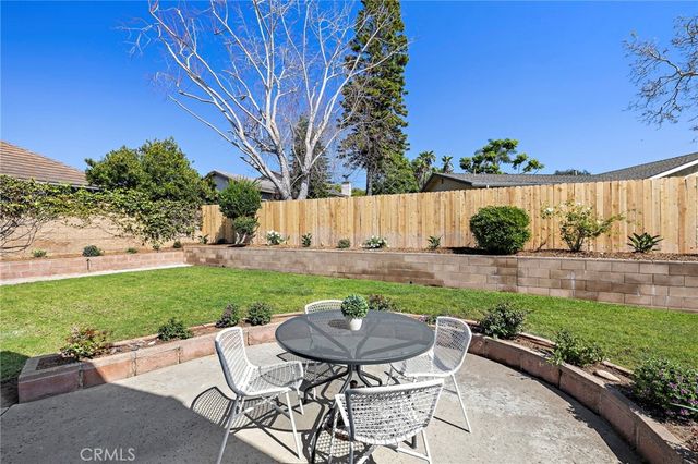 3960 Park Dr, Carlsbad, CA 92008