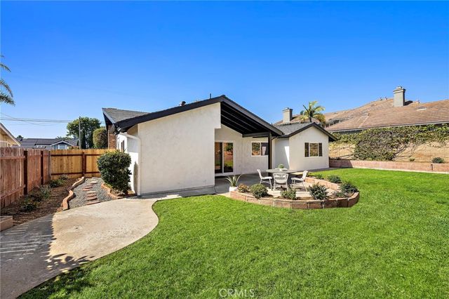 3960 Park Dr, Carlsbad, CA 92008