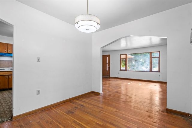 111 Hickory Drive, Chippewa Twp, PA 15010