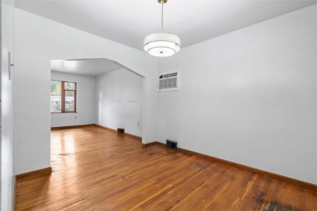 111 Hickory Drive, Chippewa Twp, PA 15010