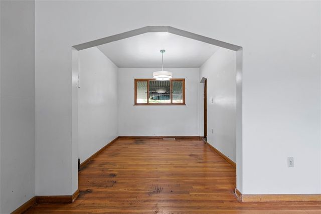 111 Hickory Drive, Chippewa Twp, PA 15010