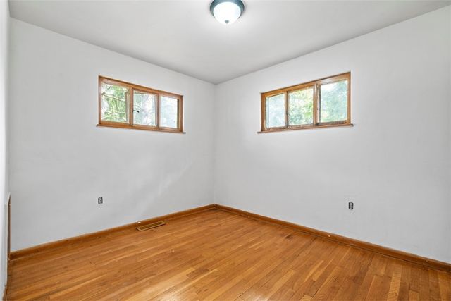 111 Hickory Drive, Chippewa Twp, PA 15010