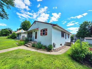2172 Reaney Avenue E, Saint Paul, MN 55119