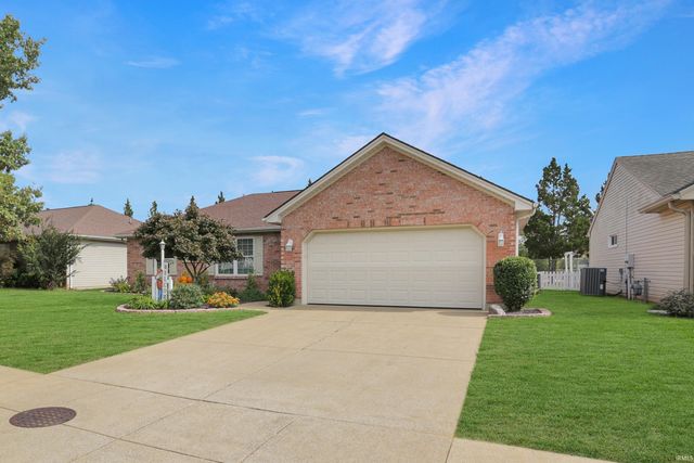 1726 Seasons Ridge Boulevard, Evansville, IN 47715