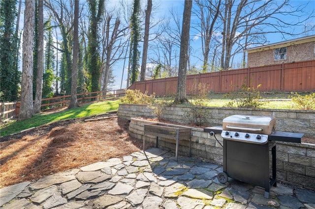 2817 Arden Way SE, Smyrna, GA 30080